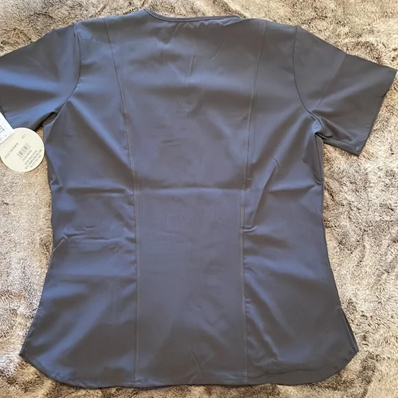 Scrub top - Picture 2 of 3